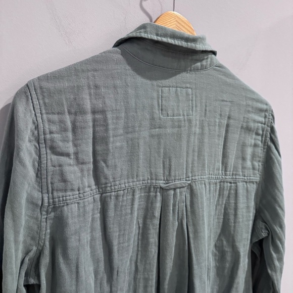 Rails Ellis Cotton Gauze Button Up Shirt in Aloe, Size S - Picture 12 of 13